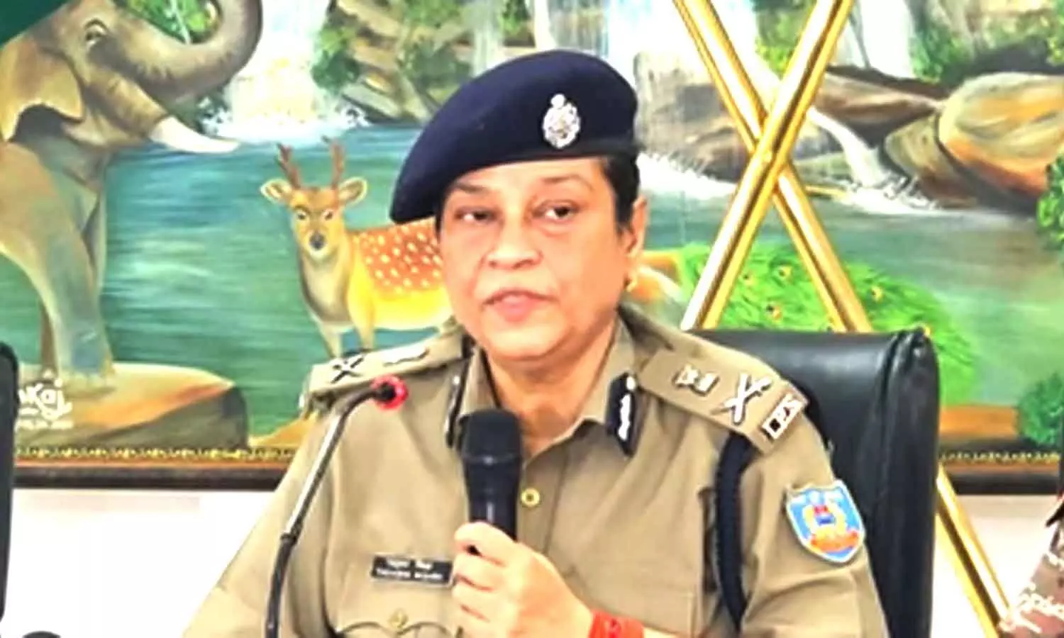 SC questions validity of Jharkhand DGP appointment rules, issues notice to Tadasha Mishra SC questions validity of Jharkhand DGP appointment rules, issues notice to Tadasha Mishra