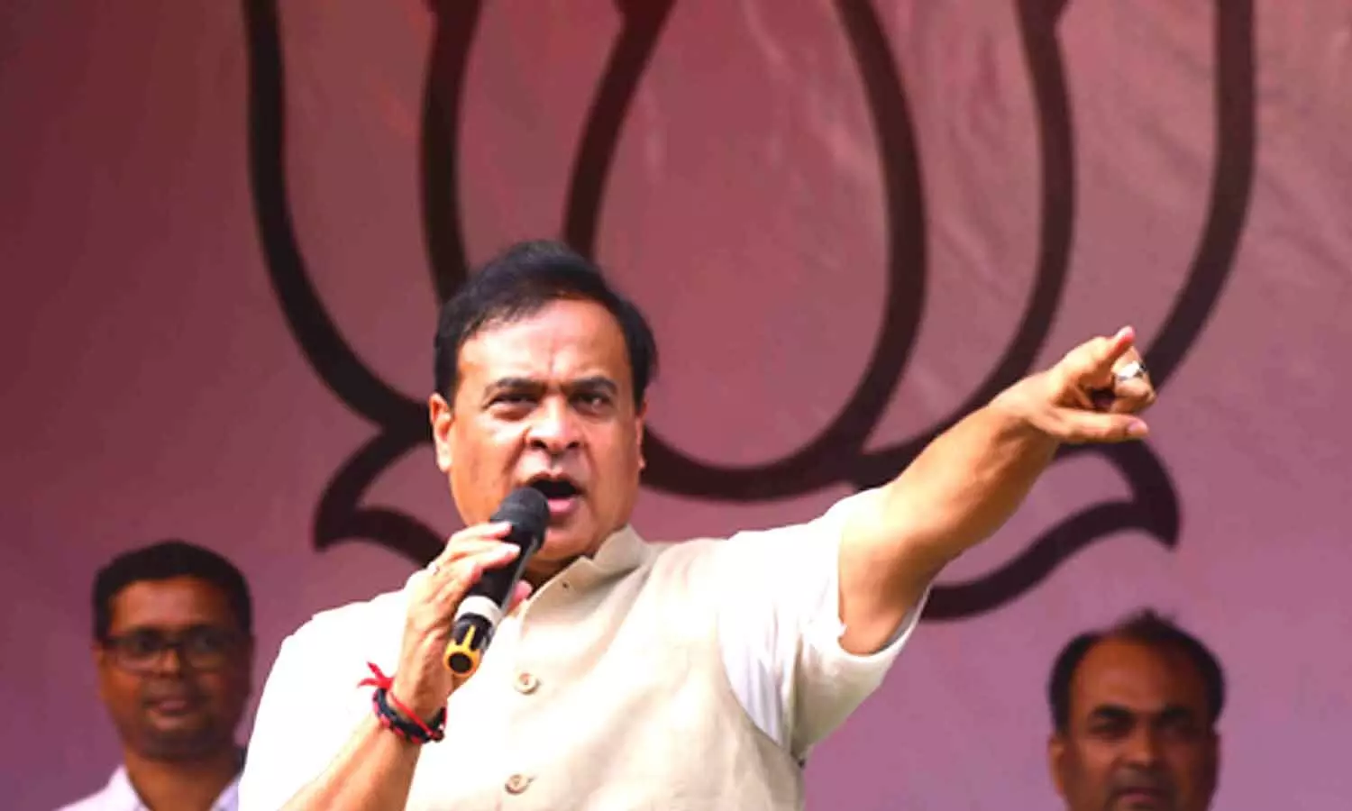 Raijor Dal alleges police excesses; says protesters injured in action during march towards Assam CM Sarma’s house Raijor Dal alleges police excesses; says protesters injured in action during march towards Assam CM Sarma’s house