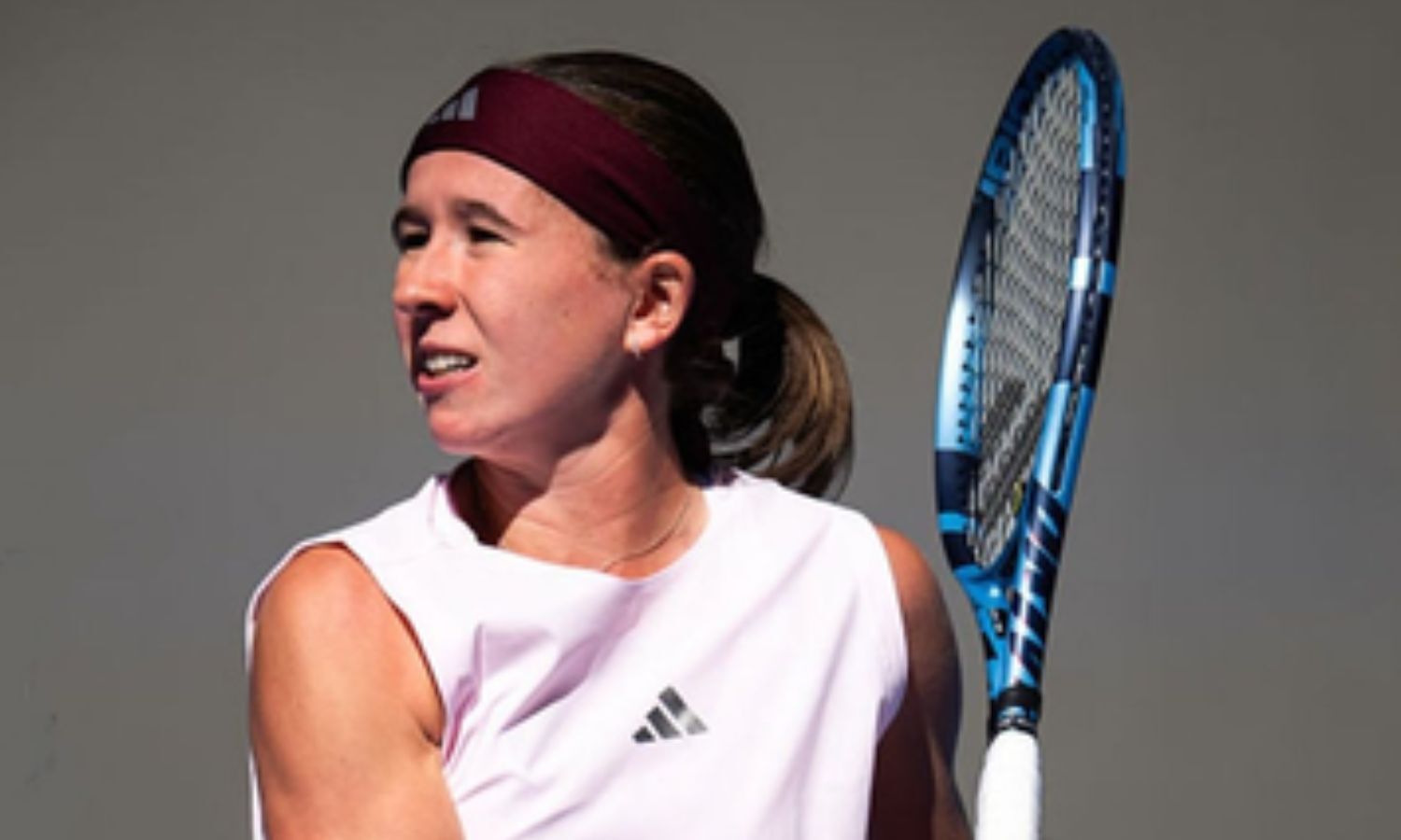 Bartunkova Routs Muchova to Reach First WTA 1000 Semifinal