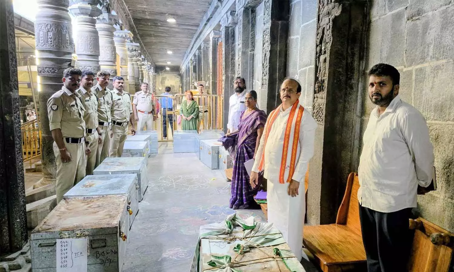 Executive Officer Jallepalli Venkata Rao examining the silver ornaments shifting process at the Simhachalam Devasthanam in Visakhapatnam Executive Officer Jallepalli Venkata Rao examining the silver ornaments shifting process at the Simhachalam Devasthanam in Visakhapatnam
