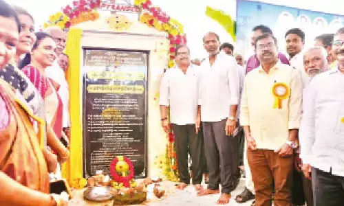 Minister Gottipati Ravi Kumar and MLA Damacharla Janardhana Rao inaugurating a Transco substation at Kothapatnam on Thursday