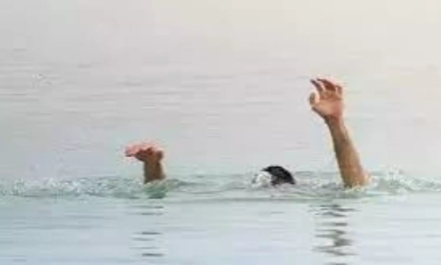 Two drown in Manoor pond of Sangareddy Two drown in Manoor pond of Sangareddy