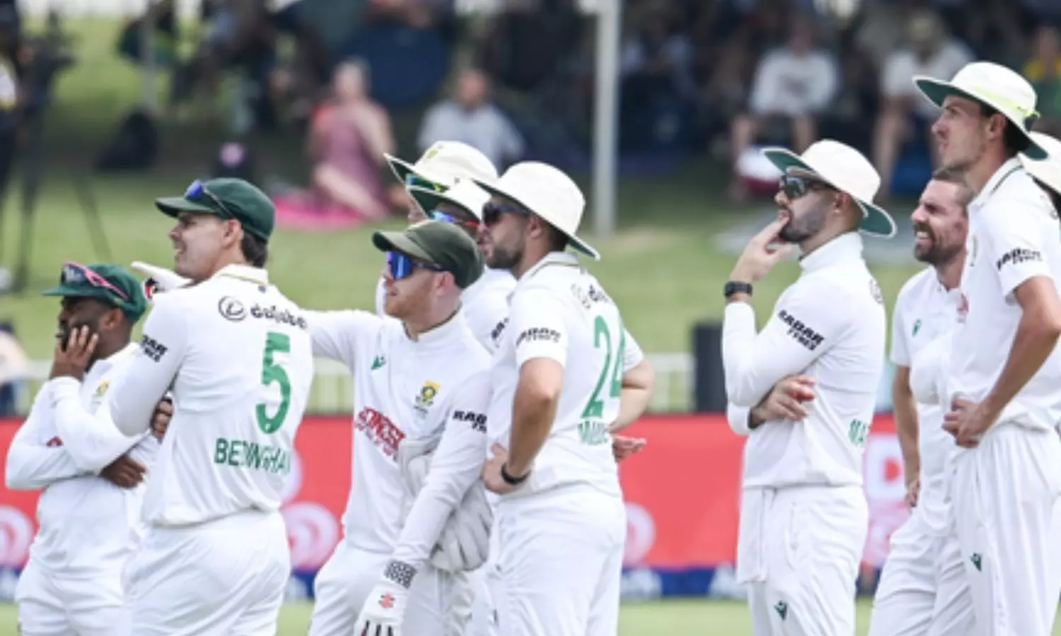 A fast bowling attack minus spearhead Kagiso Rabada helped South Africa restrict Australia to 187/6 A fast bowling attack minus spearhead Kagiso Rabada helped South Africa restrict Australia to 187/6