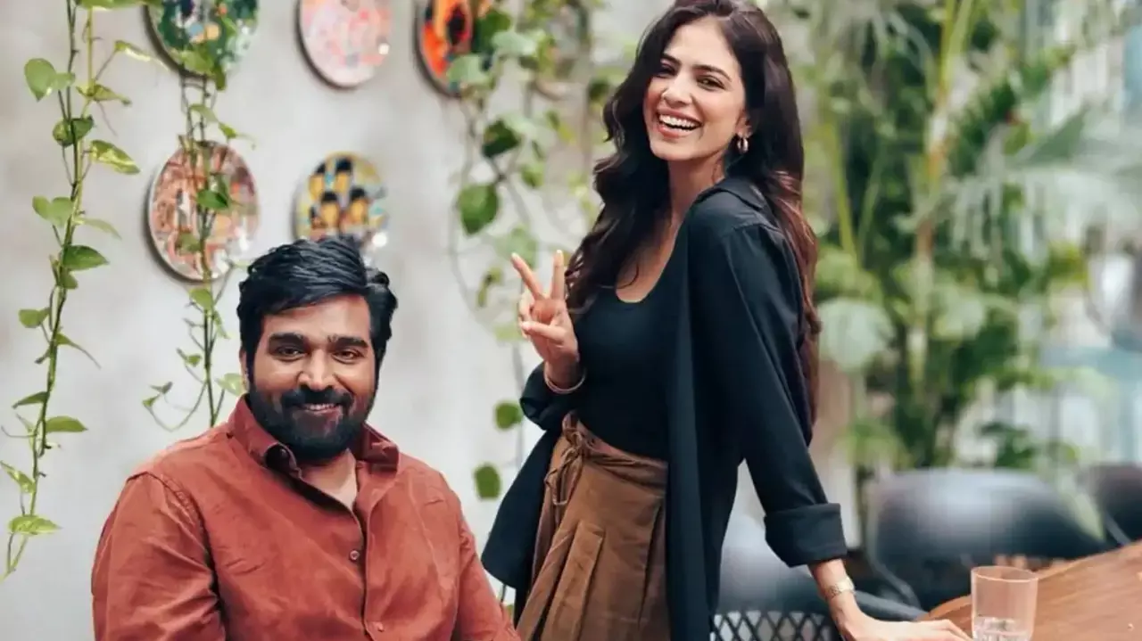 Vijay Sethupathi completes shooting of his upcoming ‘Pocket Novel’ Vijay Sethupathi completes shooting of his upcoming ‘Pocket Novel’