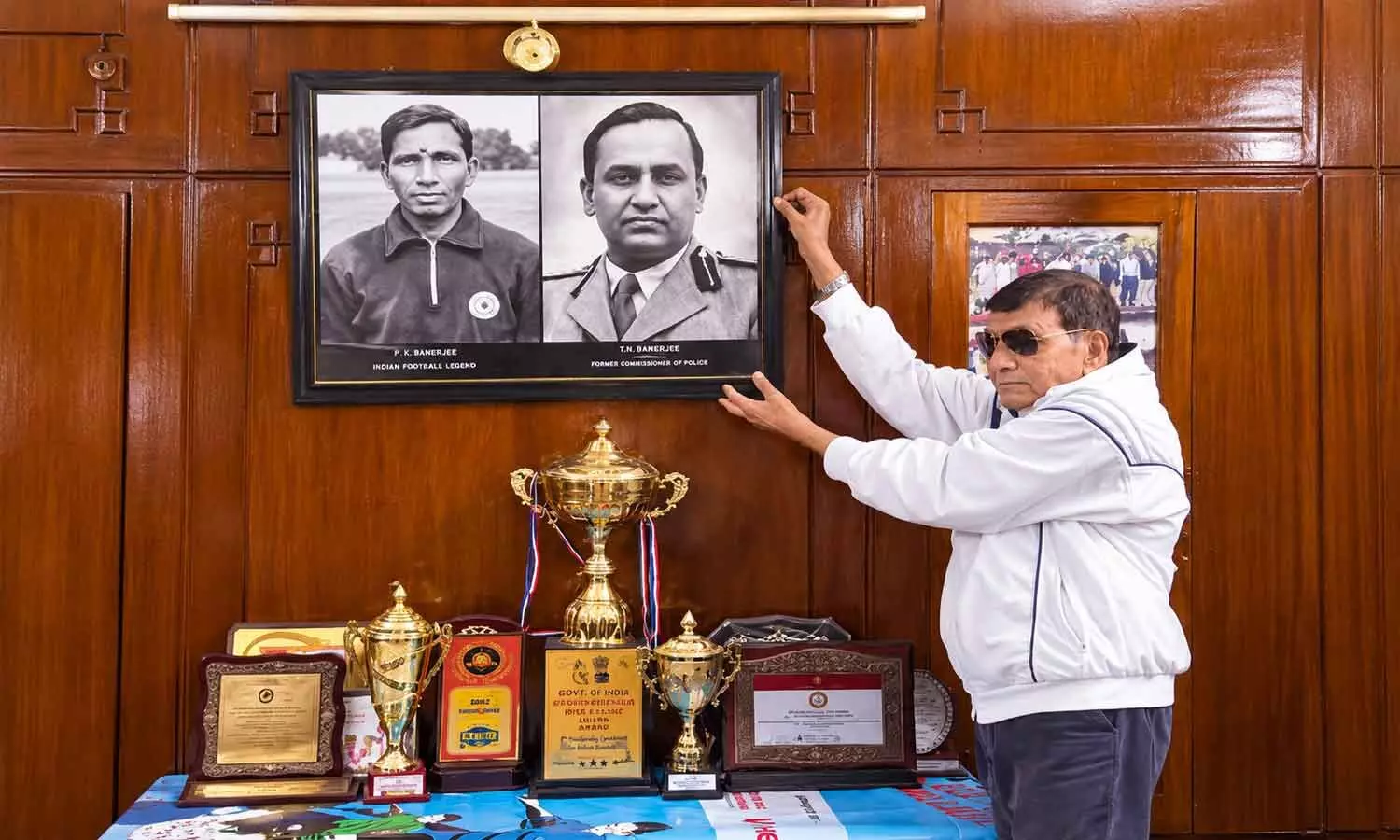 Salute to two Hyd football legends Salute to two Hyd football legends