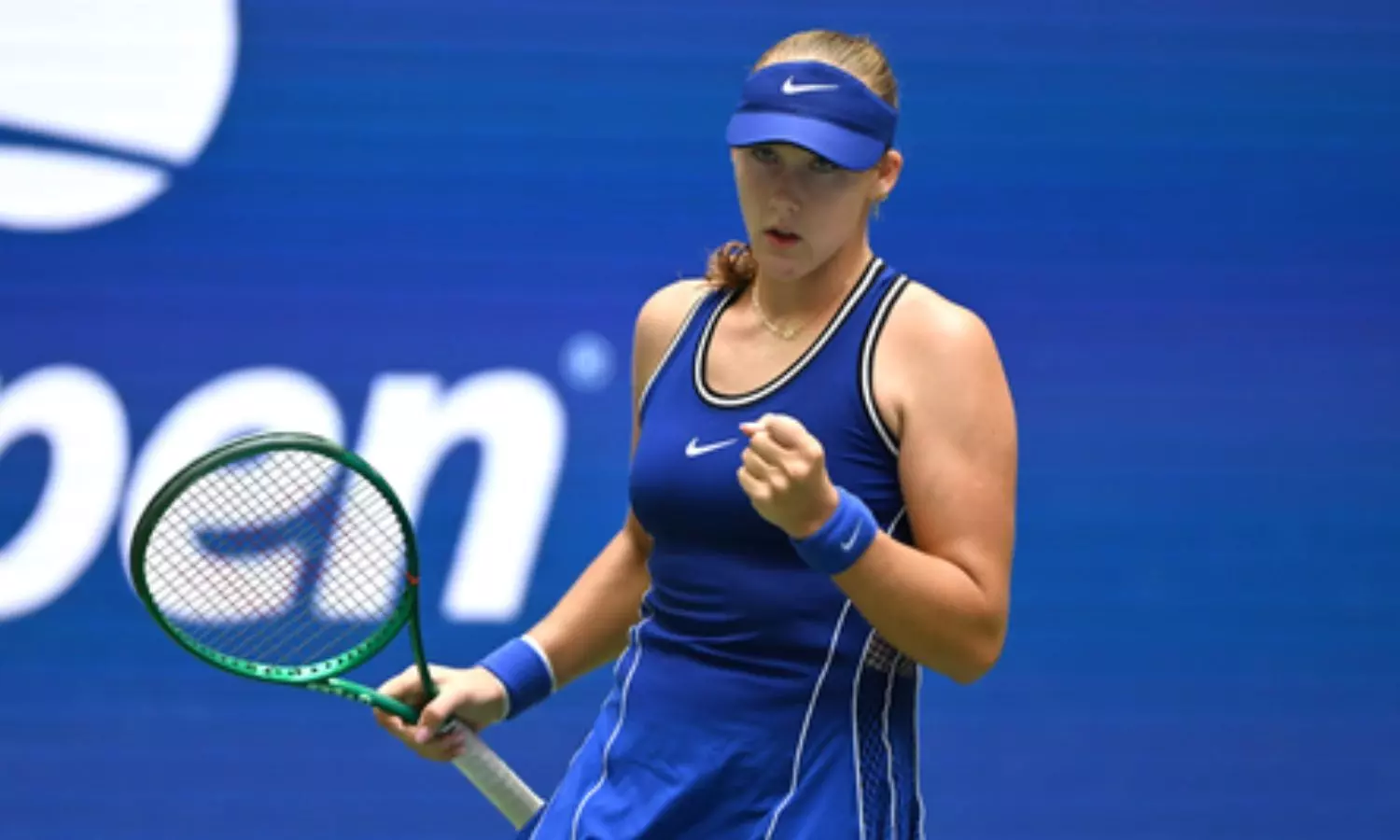 Russian tennis star Mirra Andreeva defeated Nikola Bartunkova in straight sets, 6-2, 6-2, Russian tennis star Mirra Andreeva defeated Nikola Bartunkova in straight sets, 6-2, 6-2,