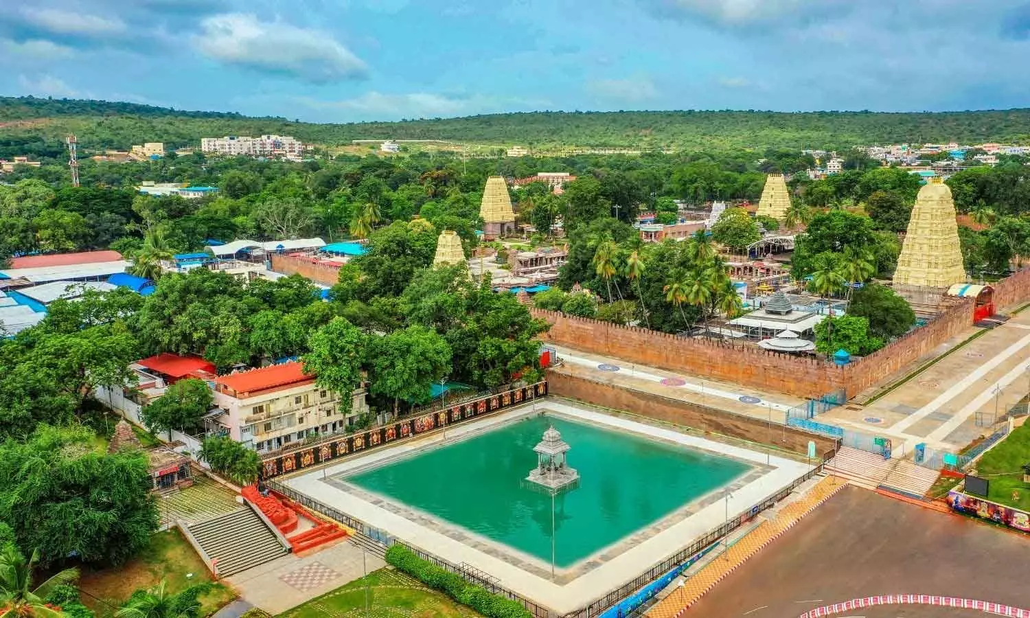 The beautifully decorated Sri Bhramaramba Mallikarjuna Swamy temple premises in Srisailam, where elaborate arrangements have been completed for the annual Sri Devi Sarannavaratri festivities commencing on October 11 The beautifully decorated Sri Bhramaramba Mallikarjuna Swamy temple premises in Srisailam, where elaborate arrangements have been completed for the annual Sri Devi Sarannavaratri festivities commencing on October 11