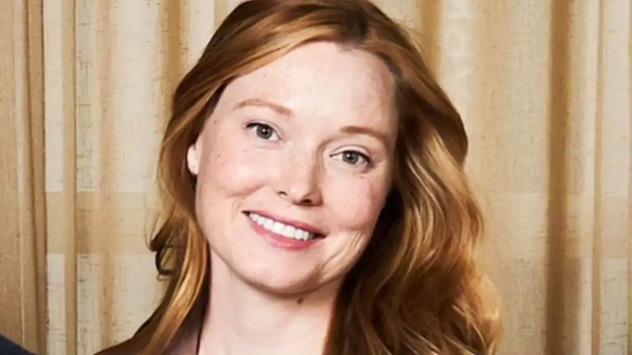Hollywood actress Samantha Sloyan Hollywood actress Samantha Sloyan