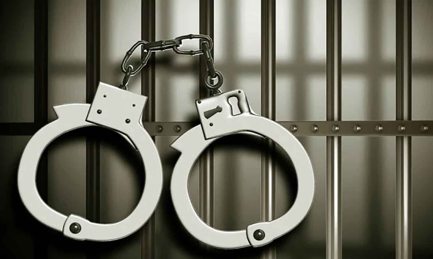 Teacher held for molesting minor