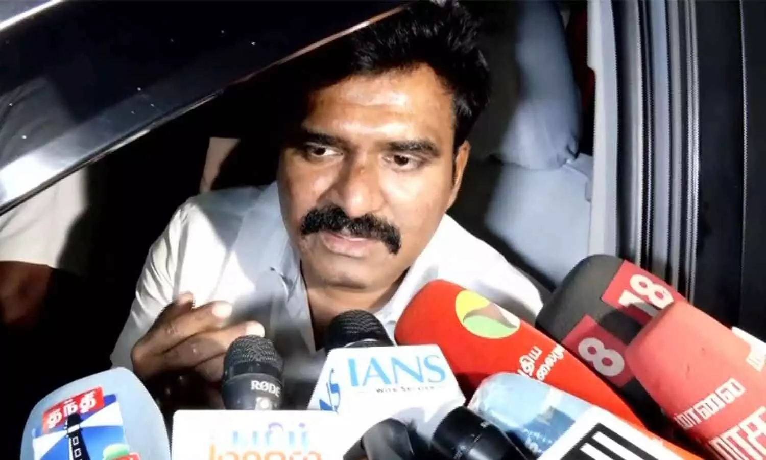 Defamation notice issued to Minister demanding Rs 1 cr in damages Defamation notice issued to Minister demanding Rs 1 cr in damages