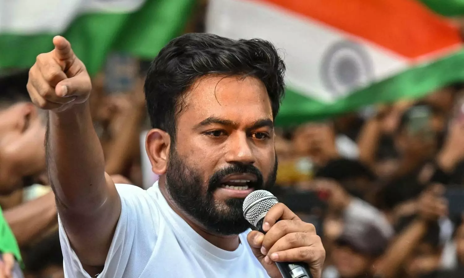 Dipke calls for Tricolour march tomorrow Dipke calls for Tricolour march tomorrow