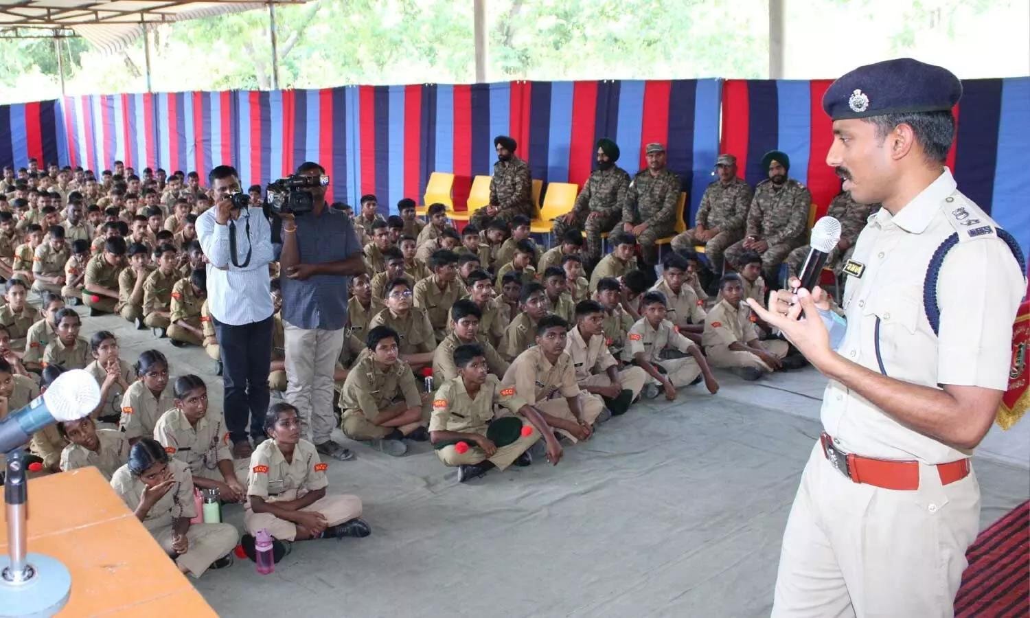 CP urges youth to stay away from drugs and cybercrimes CP urges youth to stay away from drugs and cybercrimes