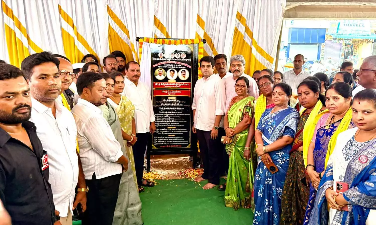 AHUDA Chairman TC Varun, MLA Daggupati Venkata Prasad, and MLC Dalavai Ramadevi performing the groundbreaking ceremony for Rs 30-lakh ‘Pink Toilets’ near Clock Tower in Anantapur on Wednesday AHUDA Chairman TC Varun, MLA Daggupati Venkata Prasad, and MLC Dalavai Ramadevi performing the groundbreaking ceremony for Rs 30-lakh ‘Pink Toilets’ near Clock Tower in Anantapur on Wednesday