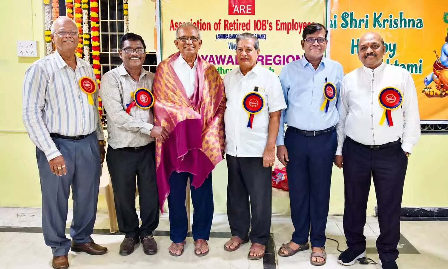 Members aged 70 and above being felicitated Members aged 70 and above being felicitated