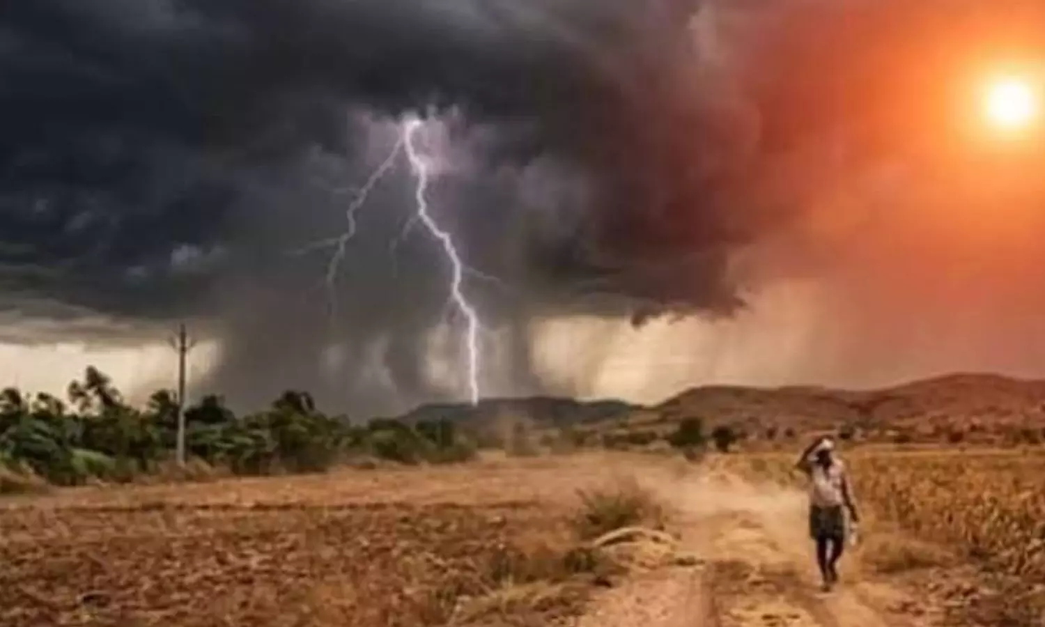 Lightning alerts issued for several districts in AP in three hours Lightning alerts issued for several districts in AP in three hours