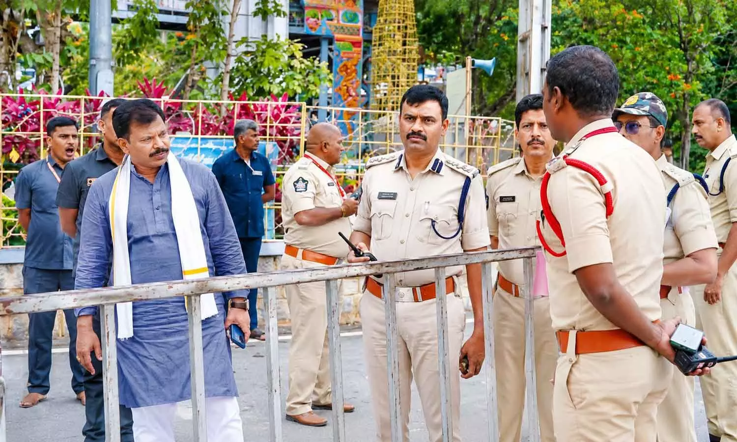 District SP L Subba Rayudu and TTD CVSO KV Murali Krishna inspecting security arrangements in Tirumala on Thursday District SP L Subba Rayudu and TTD CVSO KV Murali Krishna inspecting security arrangements in Tirumala on Thursday