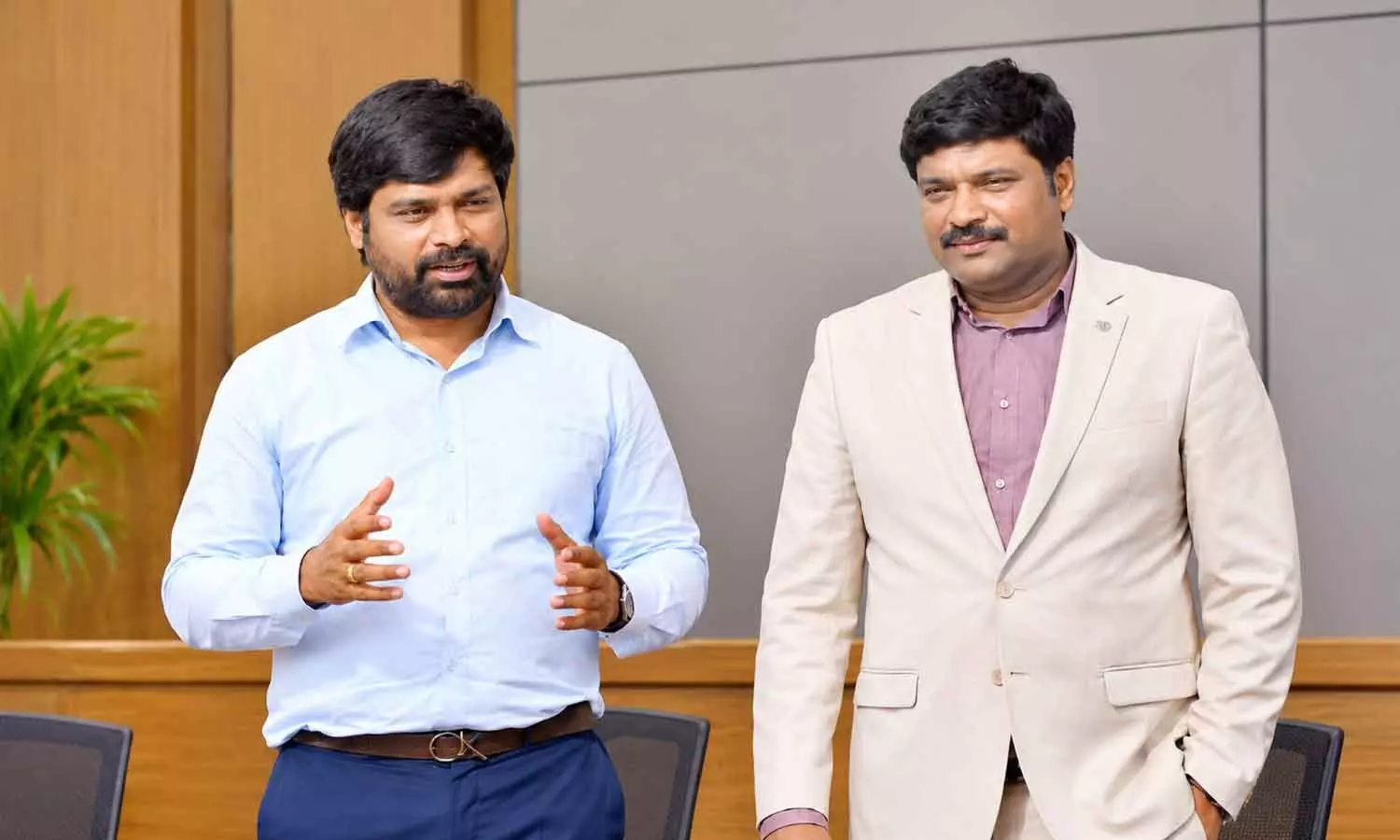 Vega Jewellers Managing Director Naveen Vanama and Executive Director Sudhakar Vanama announcing details of ‘Raga Dandiya Utsav 2.0’ at the Vega Jewellers showroom in Labbipet, Vijayawada, on Thursday Vega Jewellers Managing Director Naveen Vanama and Executive Director Sudhakar Vanama announcing details of ‘Raga Dandiya Utsav 2.0’ at the Vega Jewellers showroom in Labbipet, Vijayawada, on Thursday