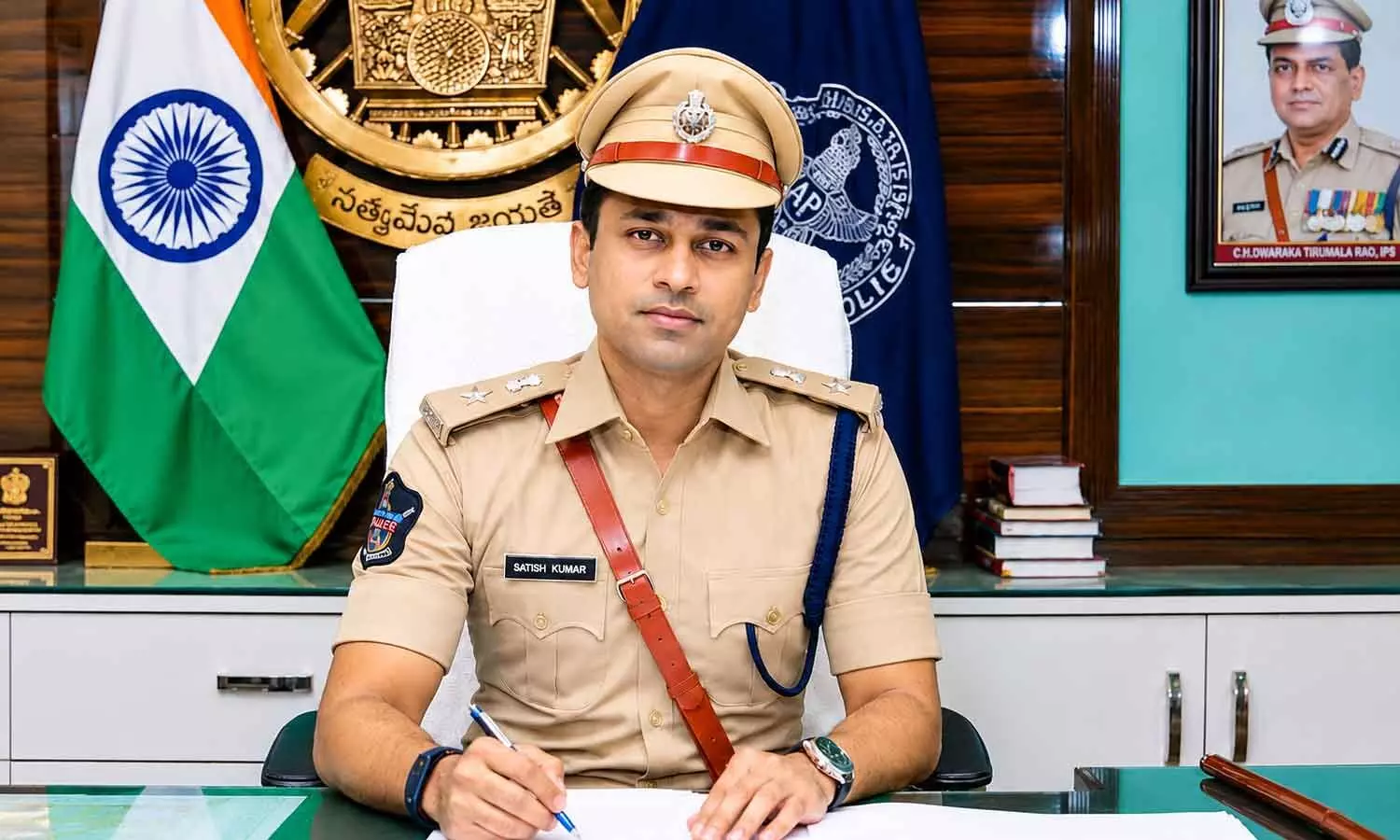 Kakinada SP G Bindu Madhav Kakinada SP G Bindu Madhav