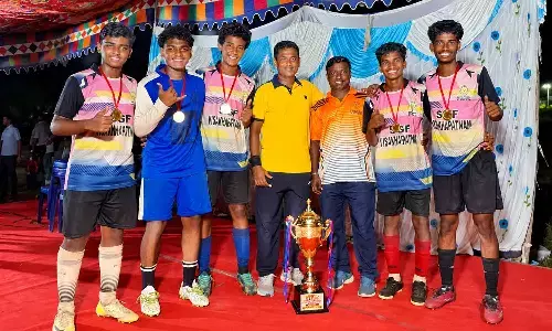 The Visakhapatnam district team emerged victorious with a stellar performance in the state-level under-17 boys and girls football tournament held recently in Rajamahendravaram