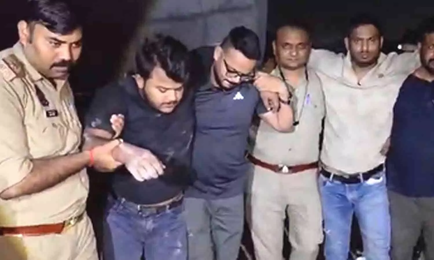 Two wanted accused in cow slaughter case injured in UP Police encounter in Kanpur, arrested Two wanted accused in cow slaughter case injured in UP Police encounter in Kanpur, arrested