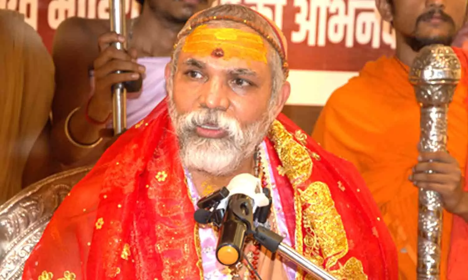 Swami Avimukteshwaranand backs Digvijaya Singh’s Sanatan Dharma yatra from Ujjain to Ayodhya Swami Avimukteshwaranand backs Digvijaya Singh’s Sanatan Dharma yatra from Ujjain to Ayodhya