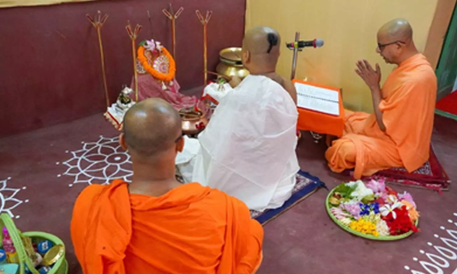 Bengal: Belur Math begins Durga Puja with centuries-old rituals, Swamiji’s legacy Bengal: Belur Math begins Durga Puja with centuries-old rituals, Swamiji’s legacy