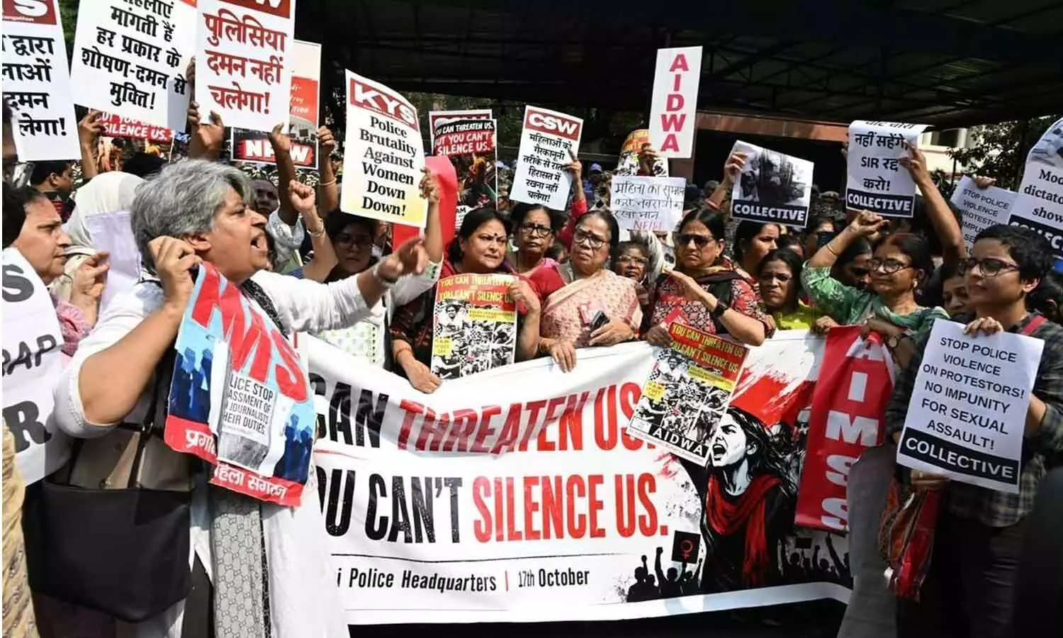 Women activists march to Delhi Police HQ, demand action Women activists march to Delhi Police HQ, demand action
