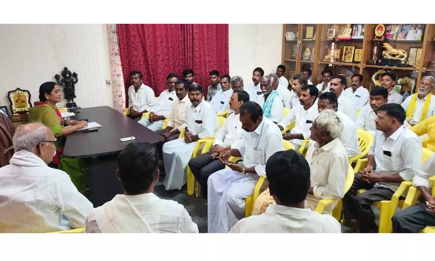 Raptadu MLA Paritala Sunitha holding a review meeting with key TDP, BJP, and Jana Sena leaders and cadres to finalize MPTC candidates in Anantapur on Saturday Raptadu MLA Paritala Sunitha holding a review meeting with key TDP, BJP, and Jana Sena leaders and cadres to finalize MPTC candidates in Anantapur on Saturday