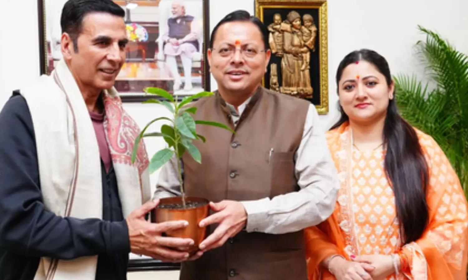 Bollywood actor Akshay Kumar met Uttarakhand Chief Minister Pushkar Singh Dhami Bollywood actor Akshay Kumar met Uttarakhand Chief Minister Pushkar Singh Dhami