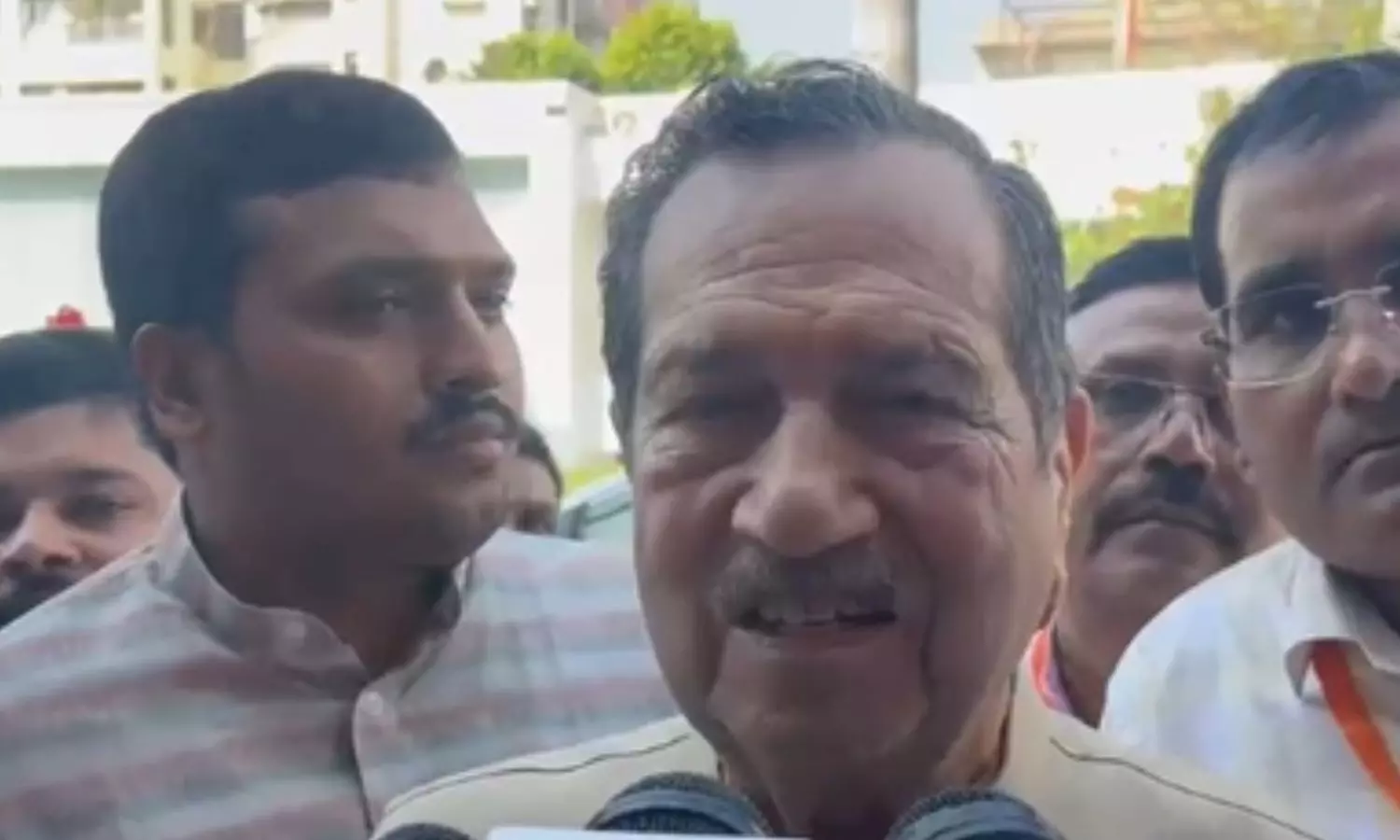 A political controversy erupted a day after the Rashtriya Swayamsevak Sangh (RSS) A political controversy erupted a day after the Rashtriya Swayamsevak Sangh (RSS)