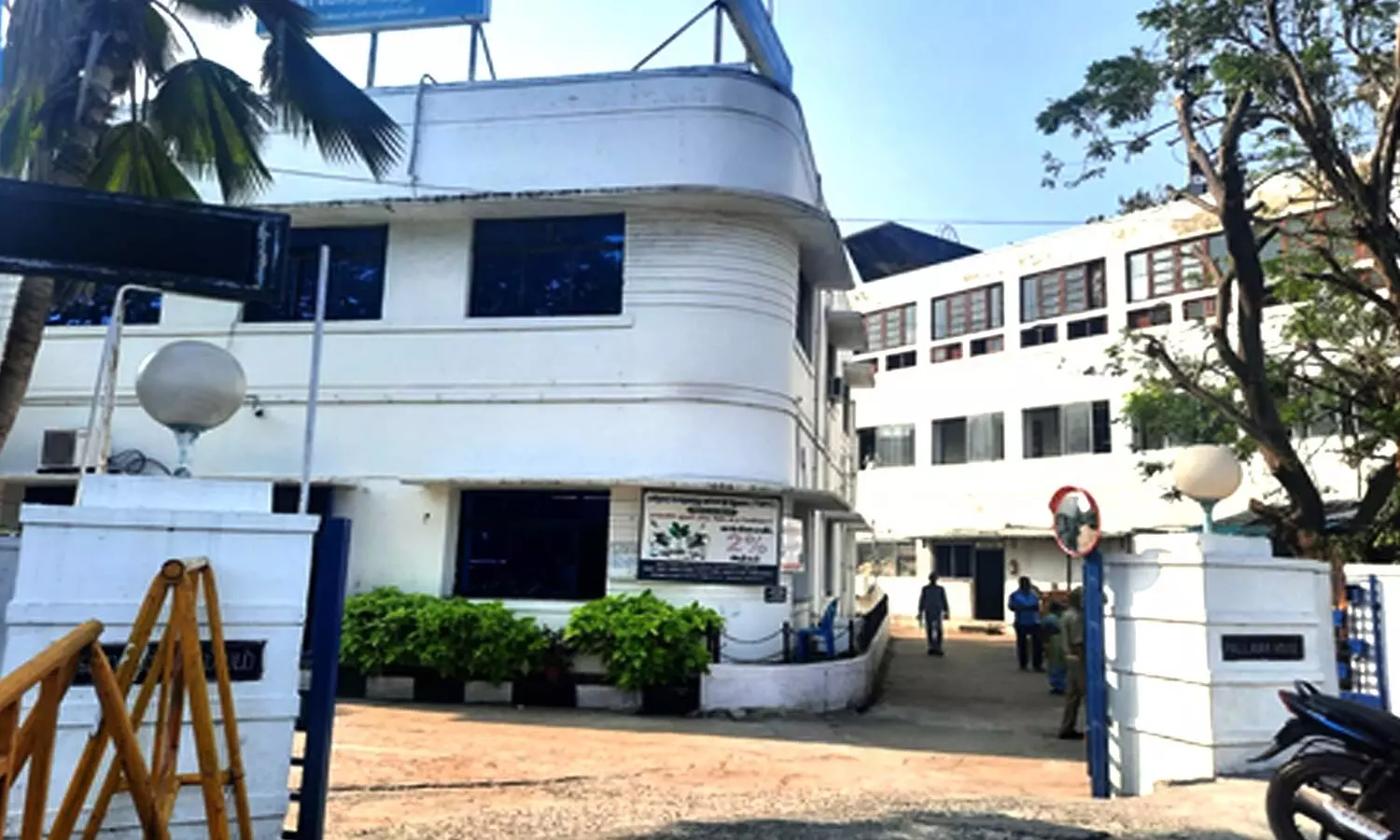 TN govt weighs Pallavan House campus for new secretarial amid fisherfolk protest TN govt weighs Pallavan House campus for new secretarial amid fisherfolk protest