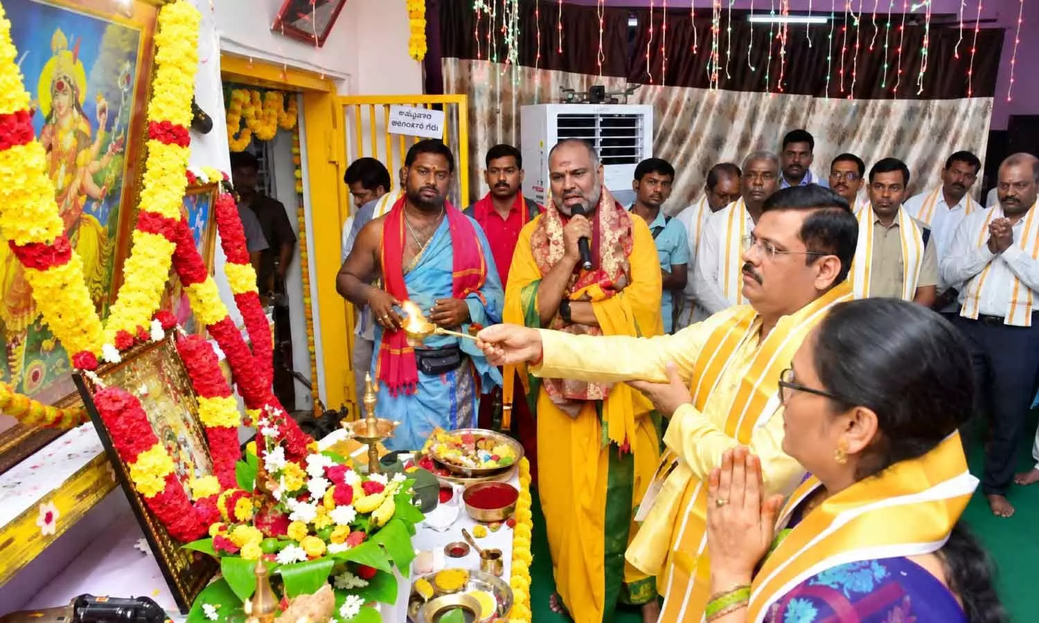 CP performs Ayudha Puja on Mahanavami CP performs Ayudha Puja on Mahanavami