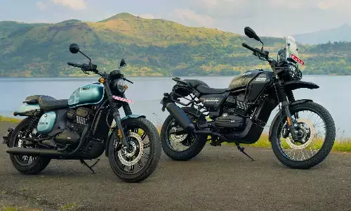 Yezdi rides on to Amazon, Flipkart