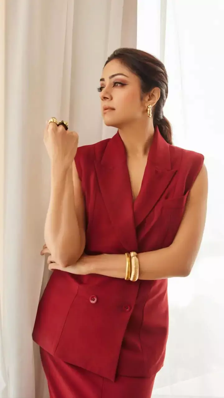 HBD Jyotika: Take A Look At Her Stunning Fashion Choices