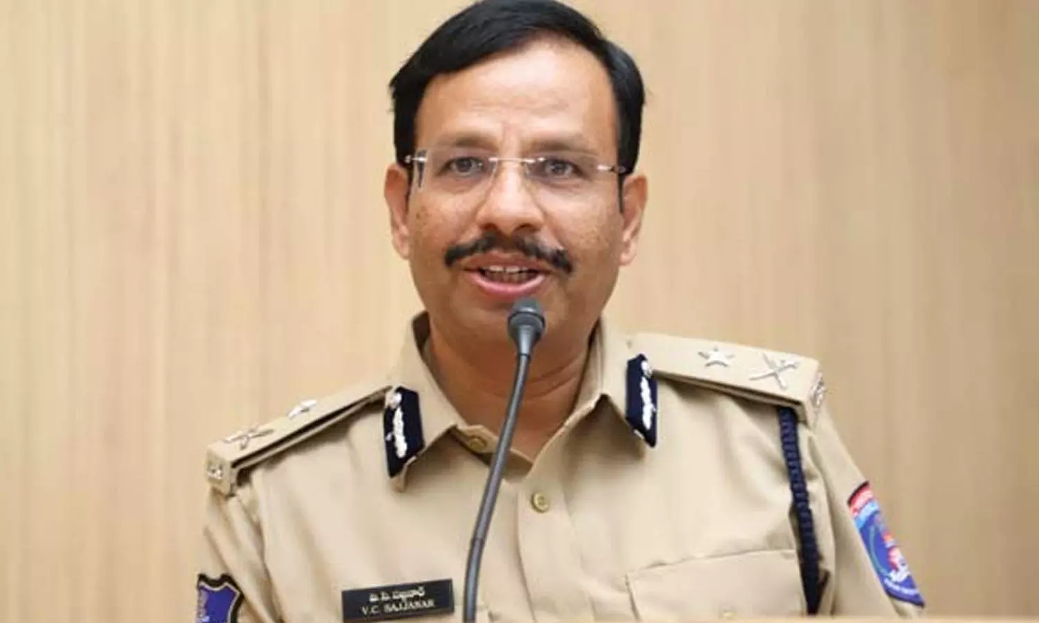 Hyderabad Police Commissioner V.C. Sajjanar Hyderabad Police Commissioner V.C. Sajjanar