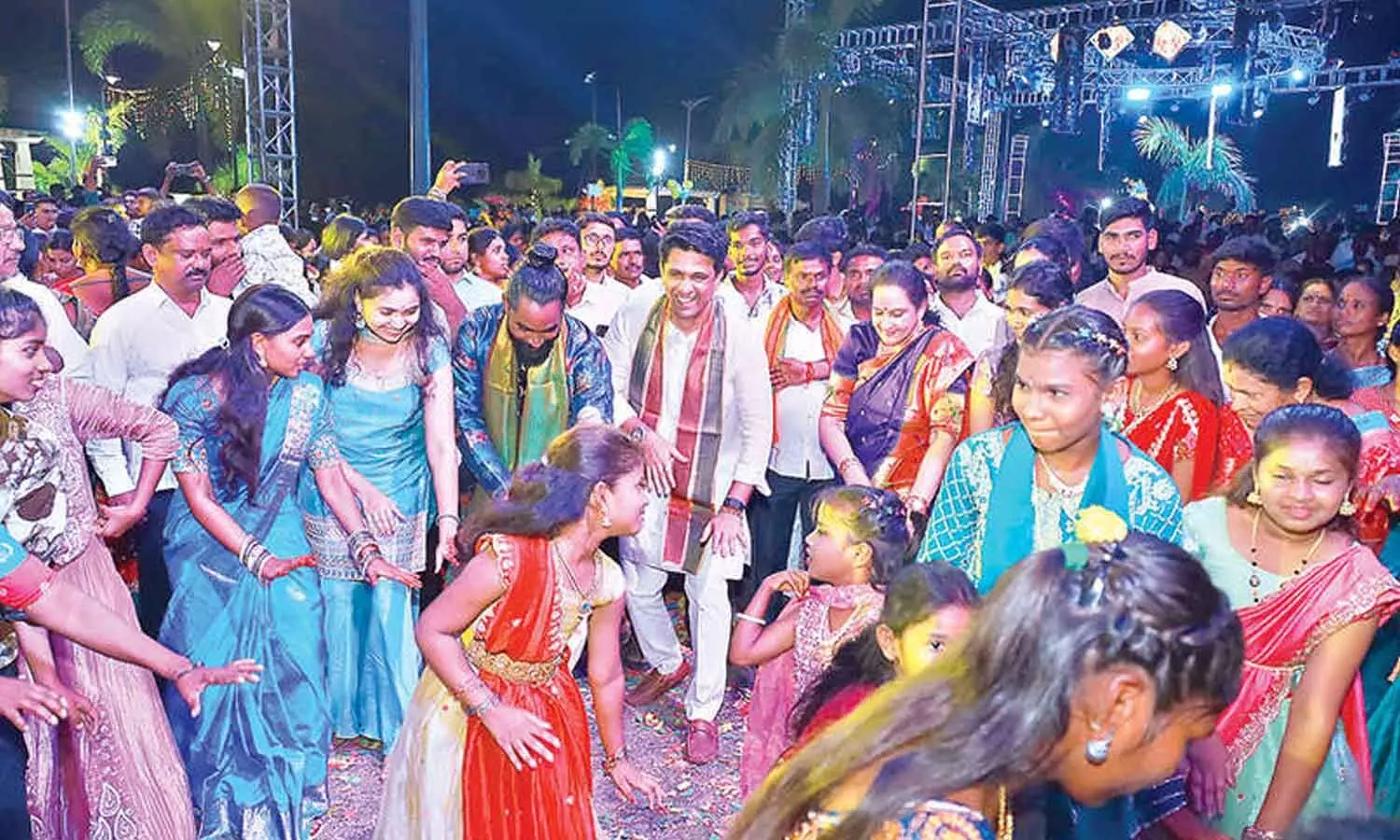 Dasara celebrations held with grandeur Dasara celebrations held with grandeur