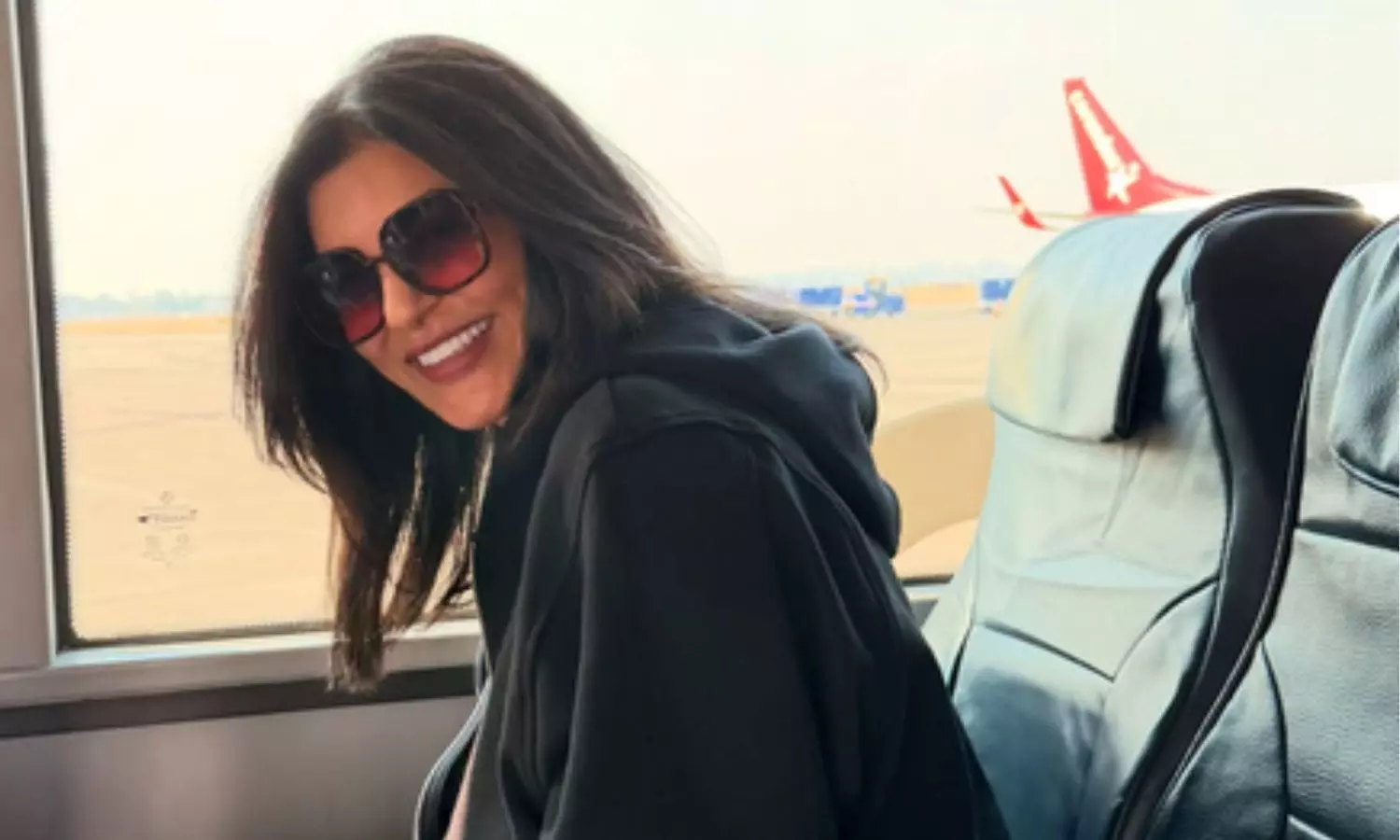 Actress Sushmita Sen adopted her first daughter, Renee, when she was only 24 years old. Actress Sushmita Sen adopted her first daughter, Renee, when she was only 24 years old.