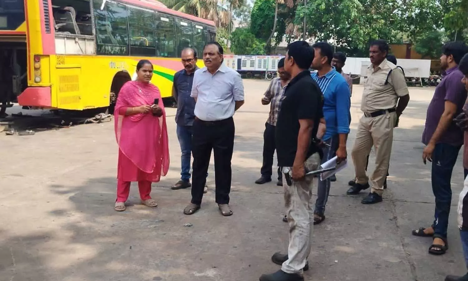 APSRTC Regional Manager B Appalanaidu visiting Maddilapalem city depot in Visakhapatnam on Friday APSRTC Regional Manager B Appalanaidu visiting Maddilapalem city depot in Visakhapatnam on Friday