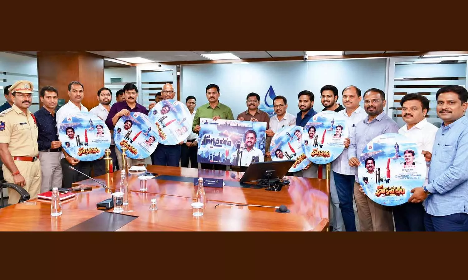 HYDRAA Commissioner AV Ranganath releases a song which highlights the transformation of Hyderabad following the formation of HYDRAA HYDRAA Commissioner AV Ranganath releases a song which highlights the transformation of Hyderabad following the formation of HYDRAA