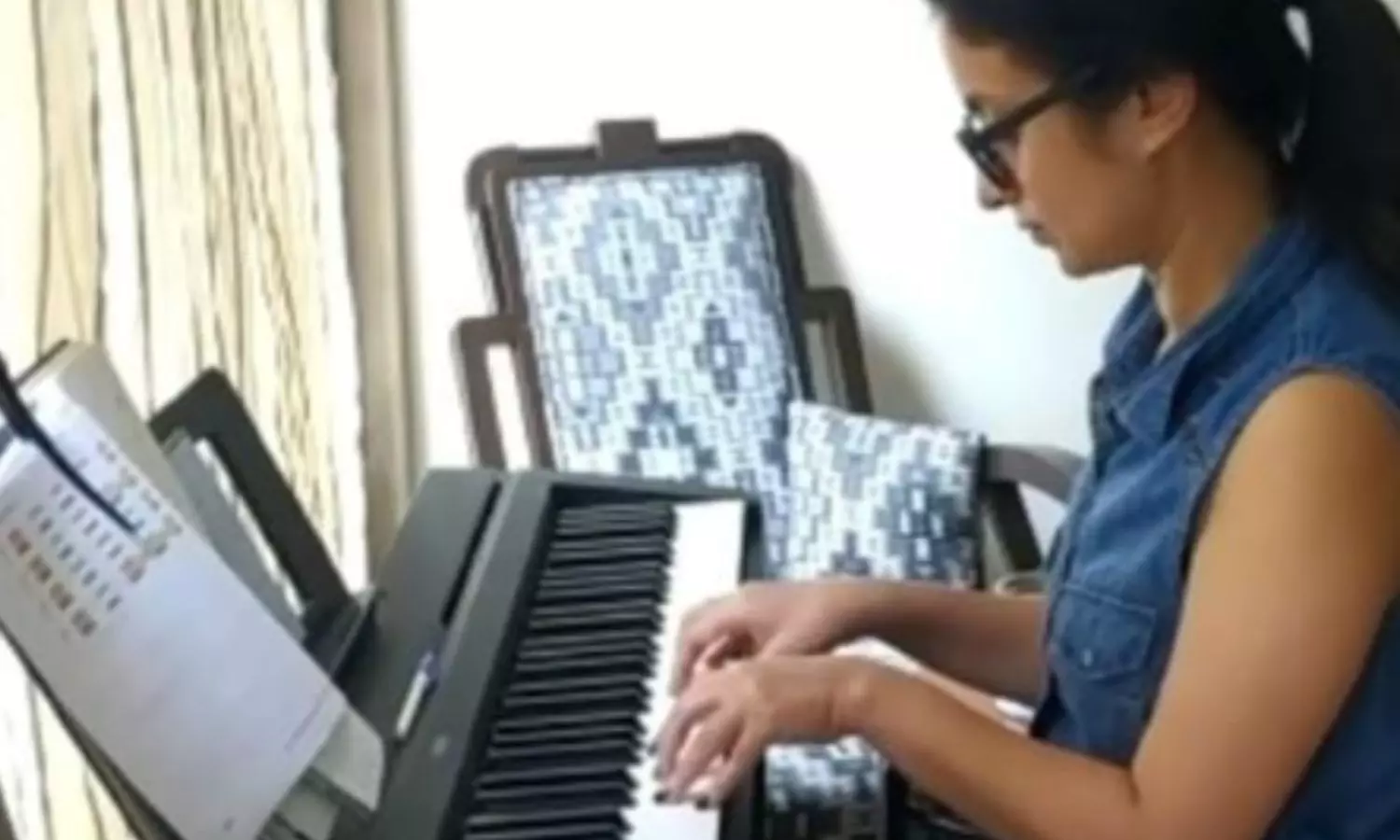 Actress Rasika Dugal took piano lessons for her upcoming drama Little Thomas. Actress Rasika Dugal took piano lessons for her upcoming drama Little Thomas.