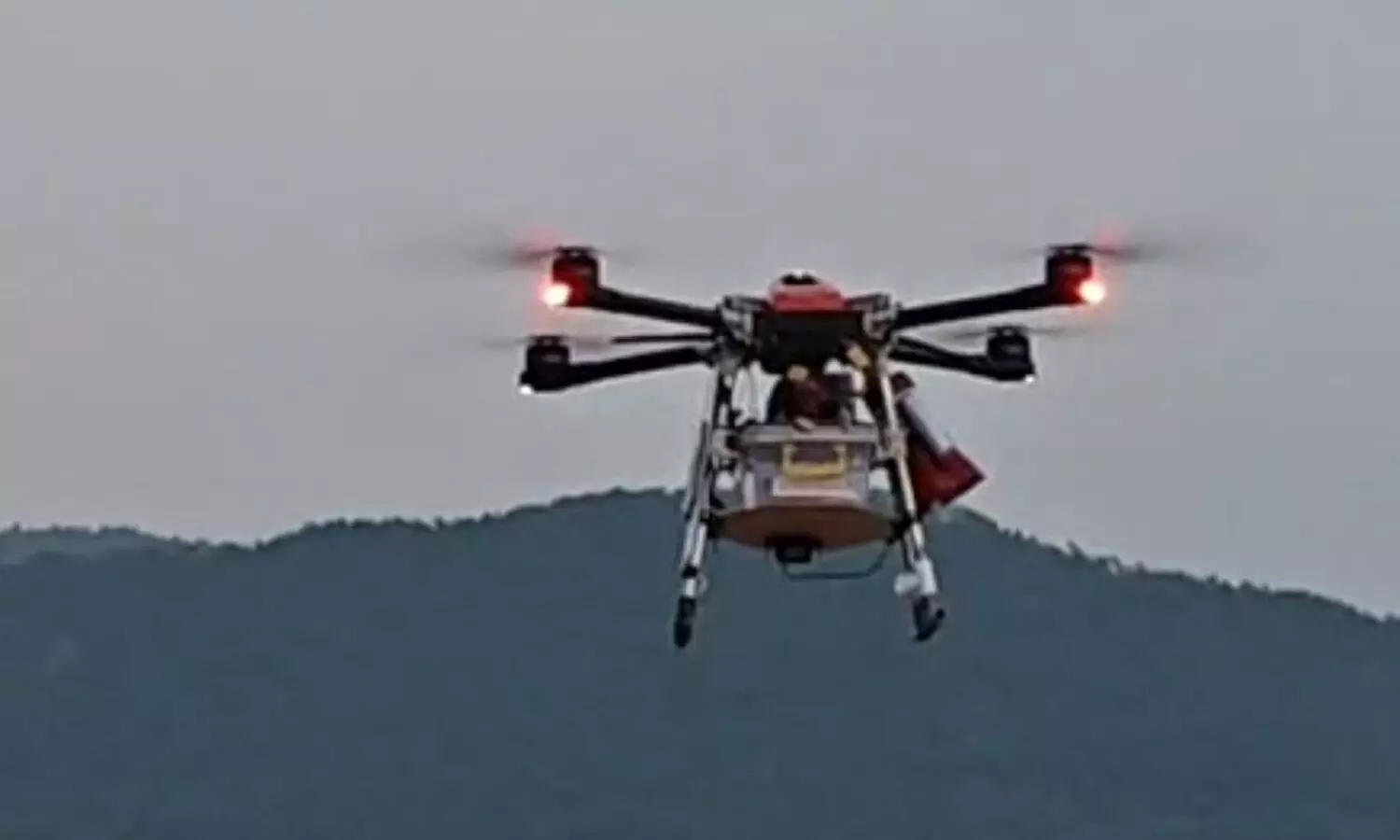 Drone for emergency medicine delivery Drone for emergency medicine delivery