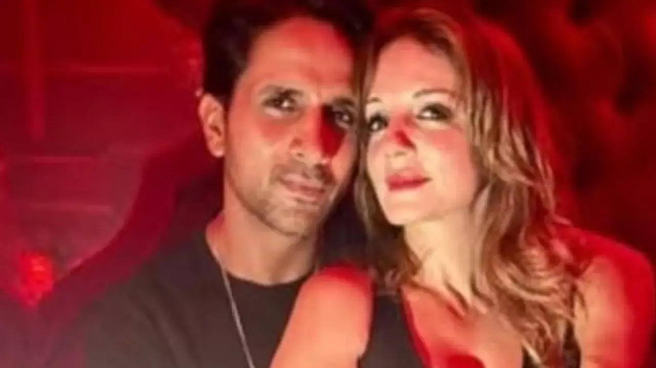 Arslan Goni called ladylove Sussanne Khan the best person