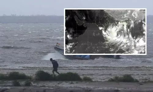 Cyclone Arnab To intensify To Very Severe Storm, Red Alert For Andhra Pradesh And Odisha