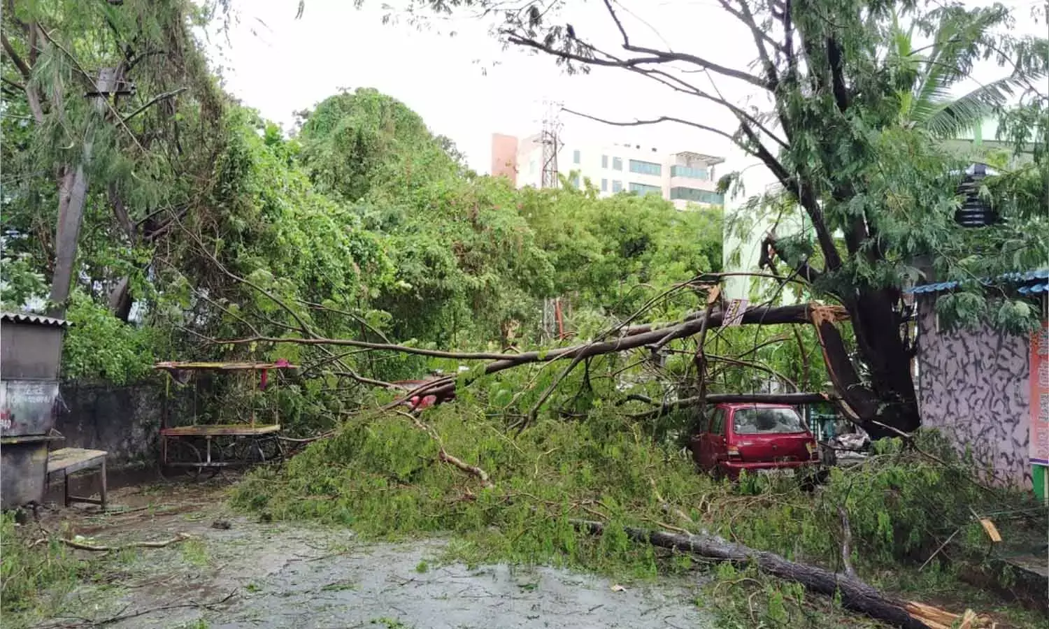 Power resumes after a prolonged disruption