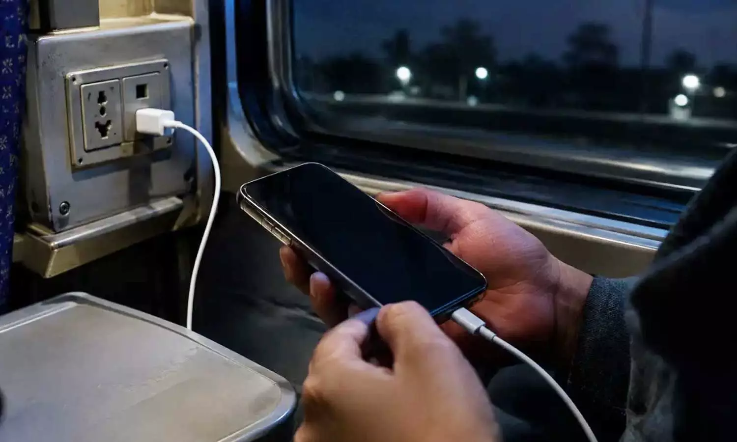 No charging in trains from 11 pm to 5 am No charging in trains from 11 pm to 5 am