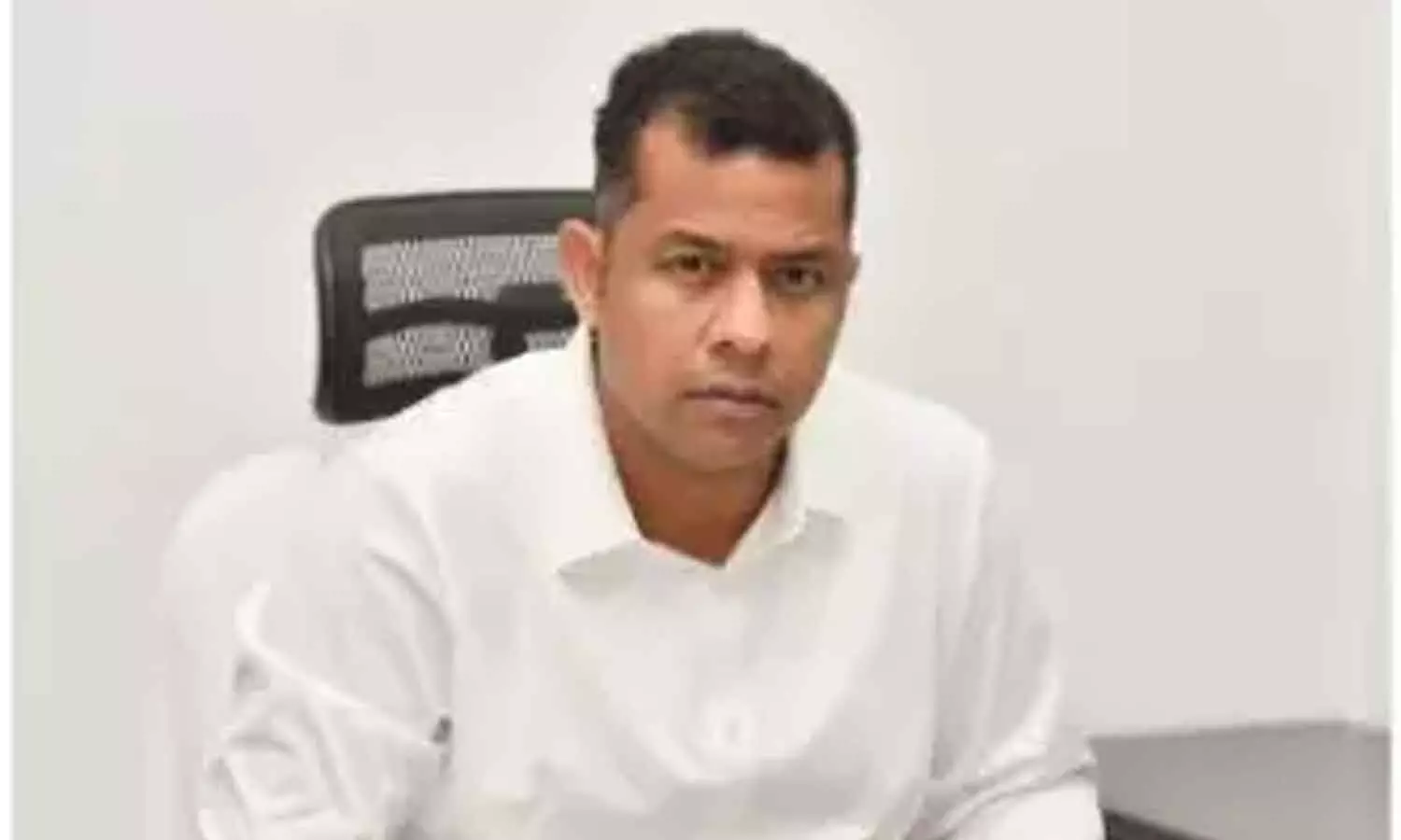 District Collector Himanshu Shukla District Collector Himanshu Shukla