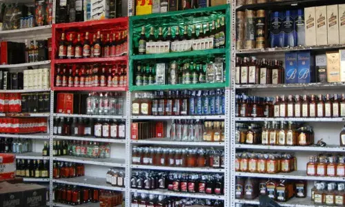 Liquor shops to be shut 48 hours before polling