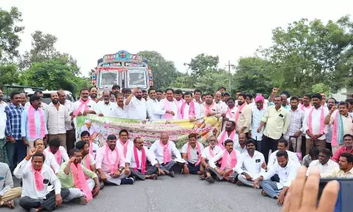 Rayaparthy Must Be Declared Drought-Hit Mandals: Errabelli Dayakar Rao