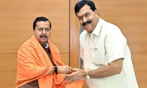 Senior BJP leader Dr. Ponguleti Sudhakar Reddy met BJP national president Nitin Nabin