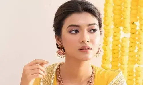 Minimal yet magical: The rise of lightweight jewellery during festivities Minimal yet magical: The rise of lightweight jewellery during festivities